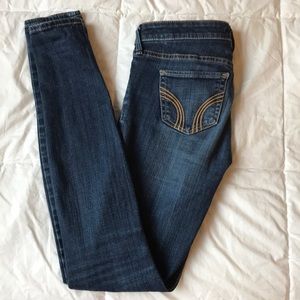 Hollister skinny jeans